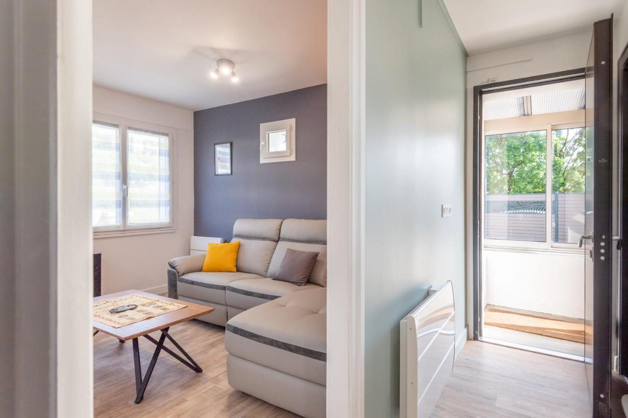 Ideally Located Furnished Townhouse With 3 Bedrooms Parking & Garden Annecy Exterior foto