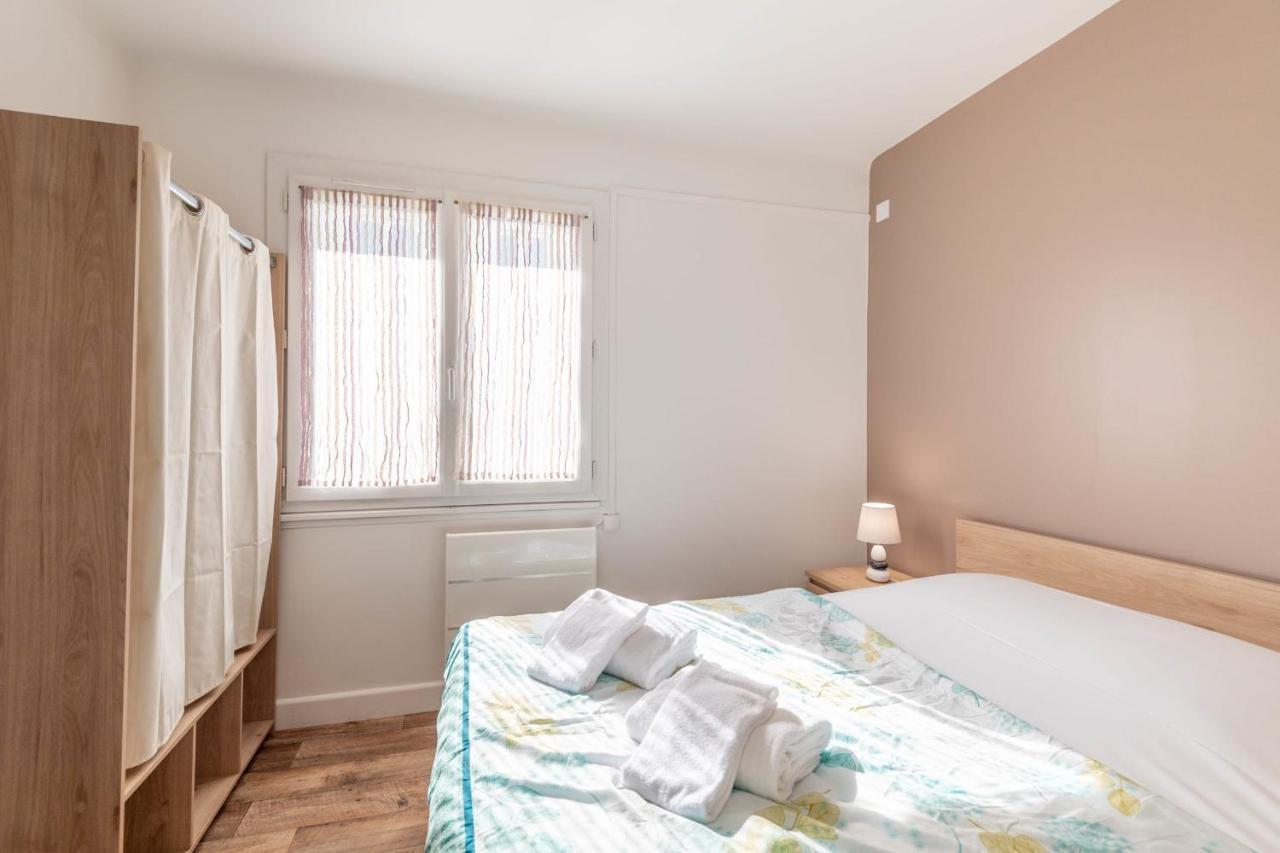 Ideally Located Furnished Townhouse With 3 Bedrooms Parking & Garden Annecy Exterior foto