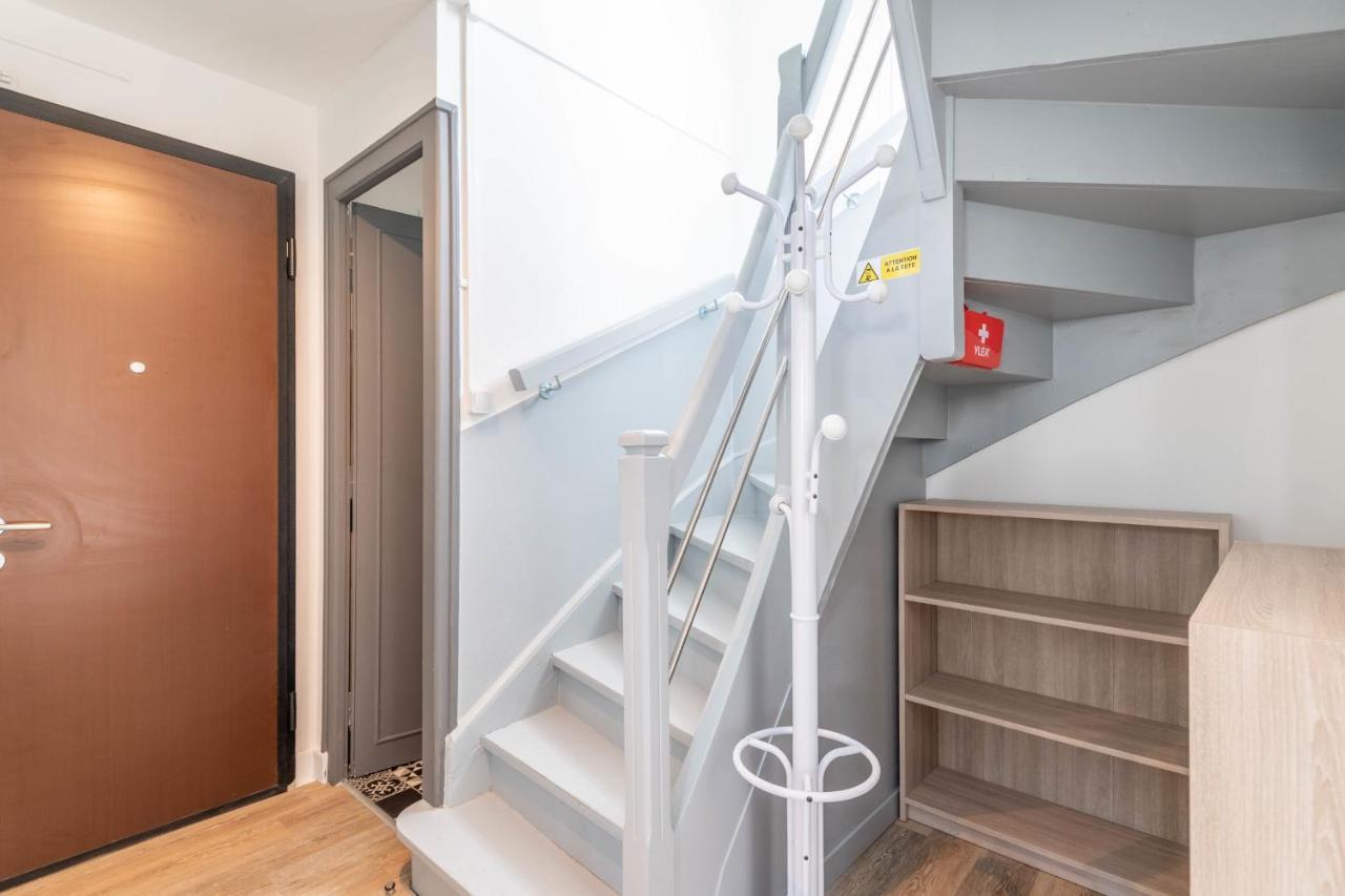 Ideally Located Furnished Townhouse With 3 Bedrooms Parking & Garden Annecy Exterior foto