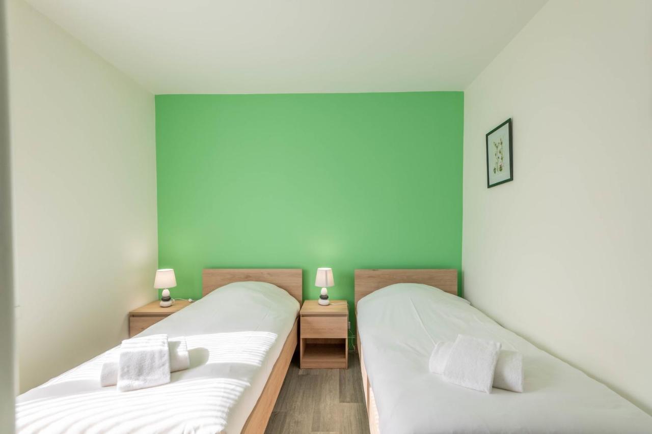 Ideally Located Furnished Townhouse With 3 Bedrooms Parking & Garden Annecy Exterior foto